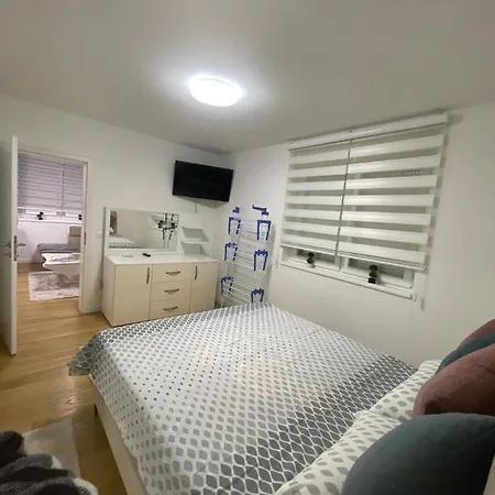 Apartman Krekic22 Апартаменты Тузла